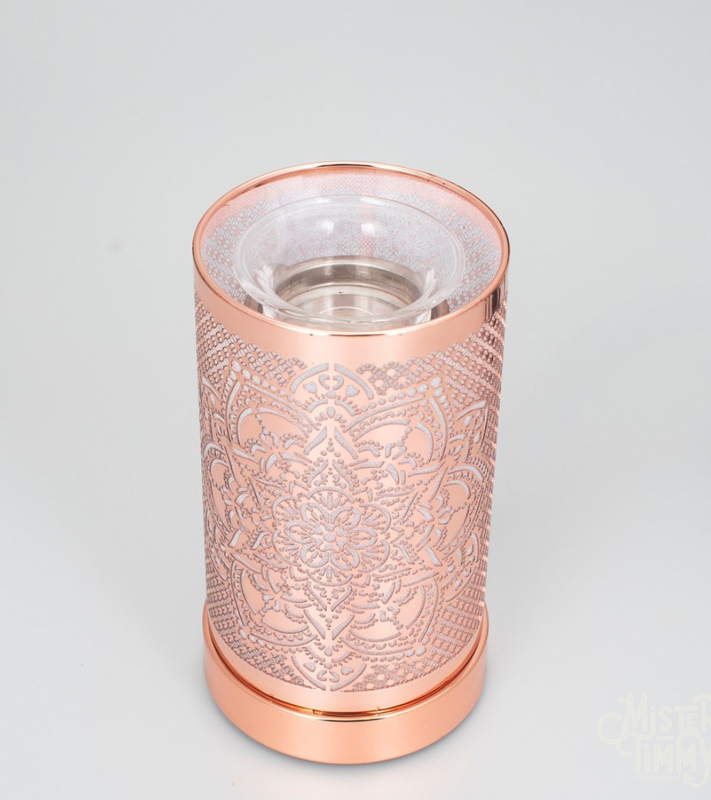 Lampe diffuseur de parfum motif Mandala, design zen et ambiance parfumée.